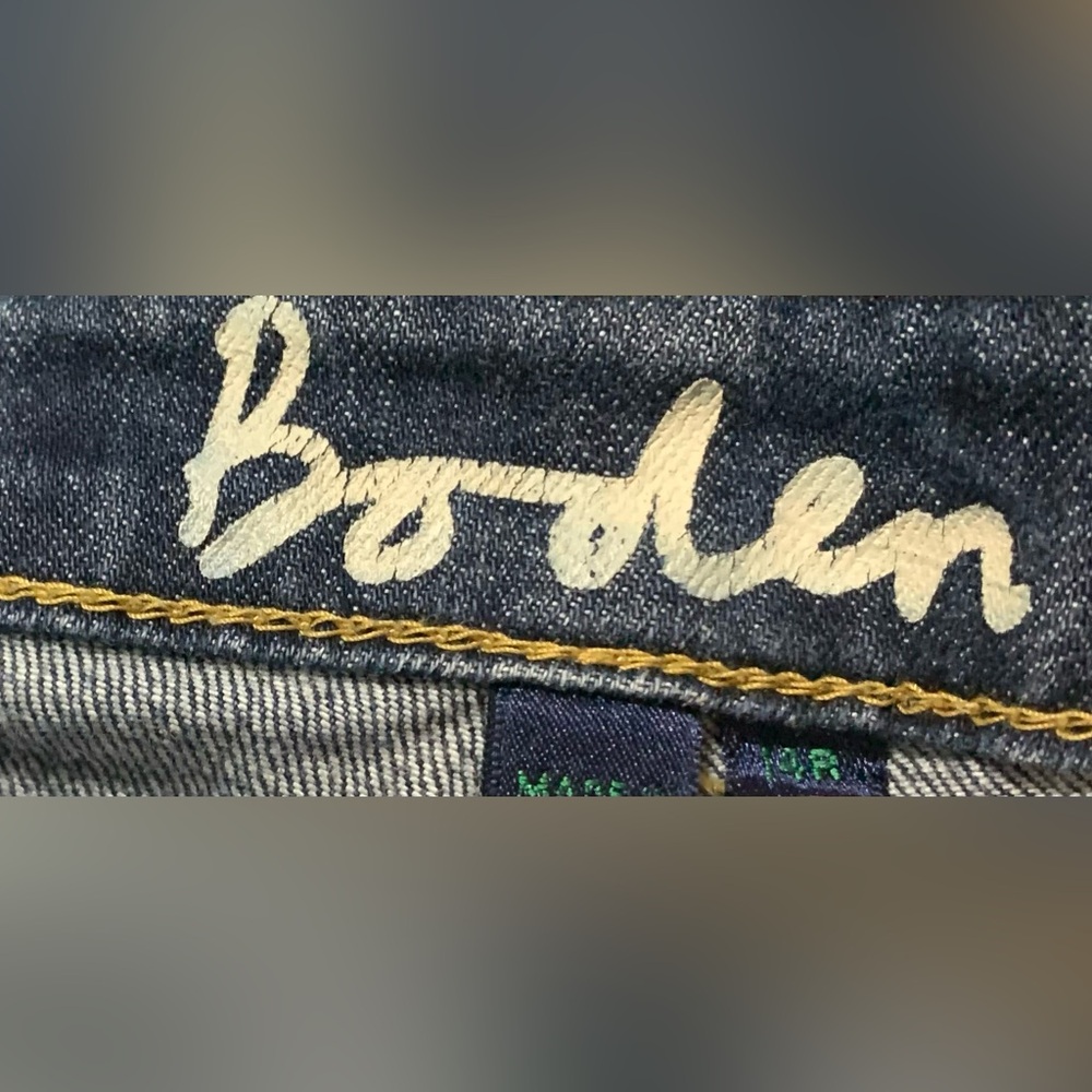 Boden Kick Boot Cropped Jean - Picture 3 of 4